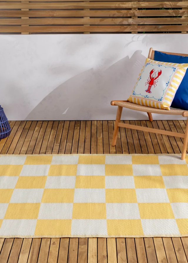furn. Yellow Checkerboard Outdoor Rug