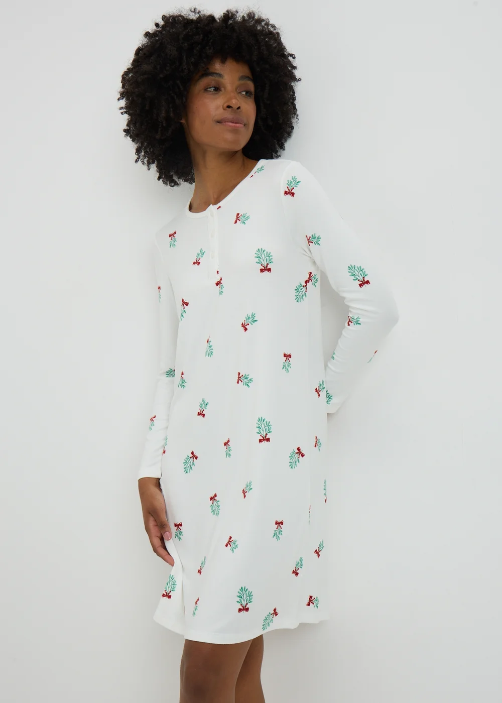 Cream Mistletoe Snit Henley Nightie - Extra small Image 1