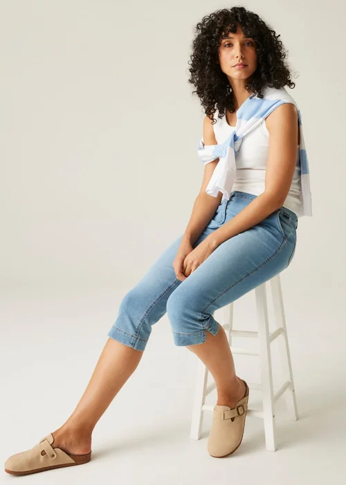 Regatta True Denim Light Blue Bayletta Capri - 20 Image 4