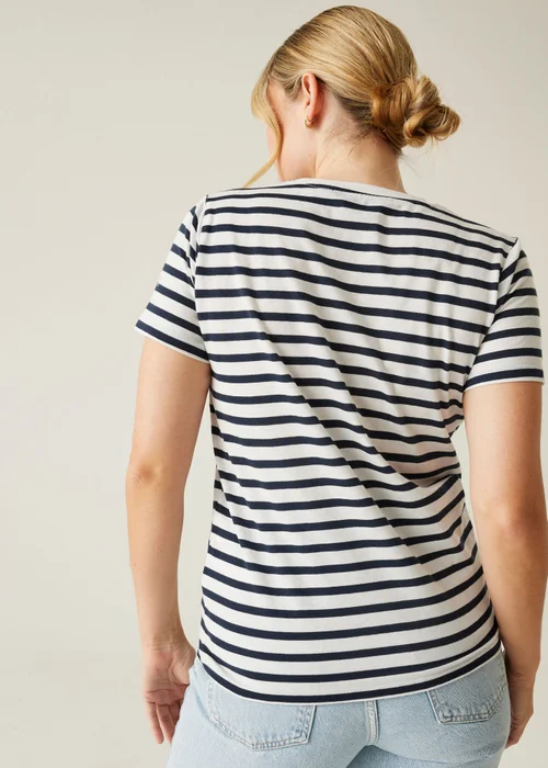 Regatta White/Navy Stripe Bayletta Tee - Size 14 Image 2