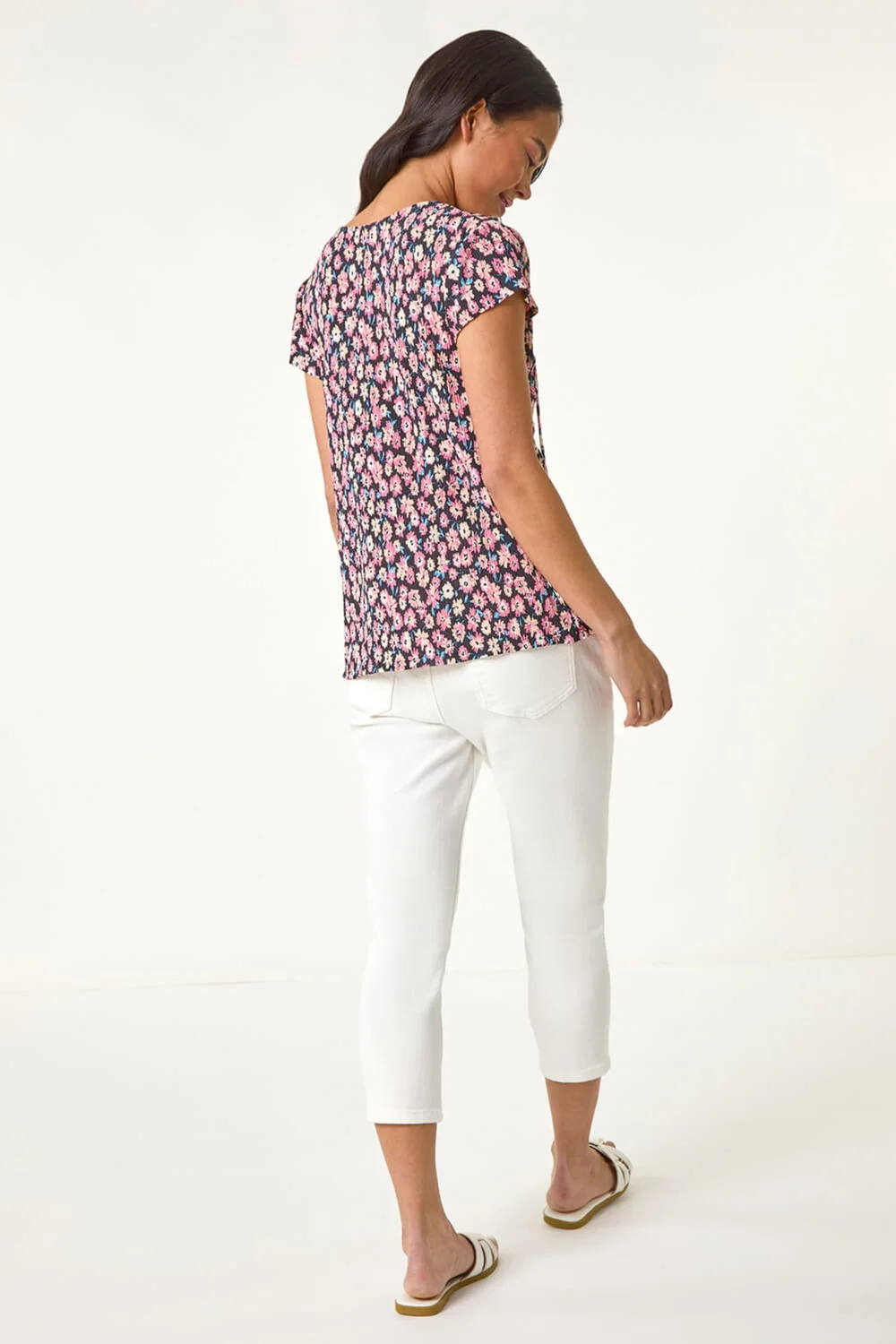 Roman Pink Petite Floral Print Crinkle V Neck Top - Size 12 Image 3