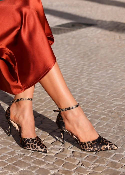 Linzi Thea Leopard Print Classic Stiletto Court Heel - Size 7 Image 1