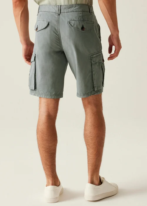 Regatta Storm Grey Shorebay II Multi-Pocket Shorts - 32 W Image 2