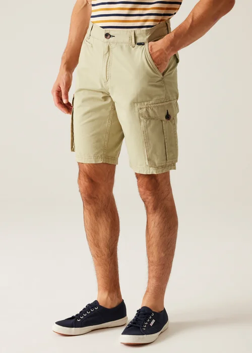 Regatta Ecru Shorebay II Multi-Pocket Shorts - 42 waist Image 1