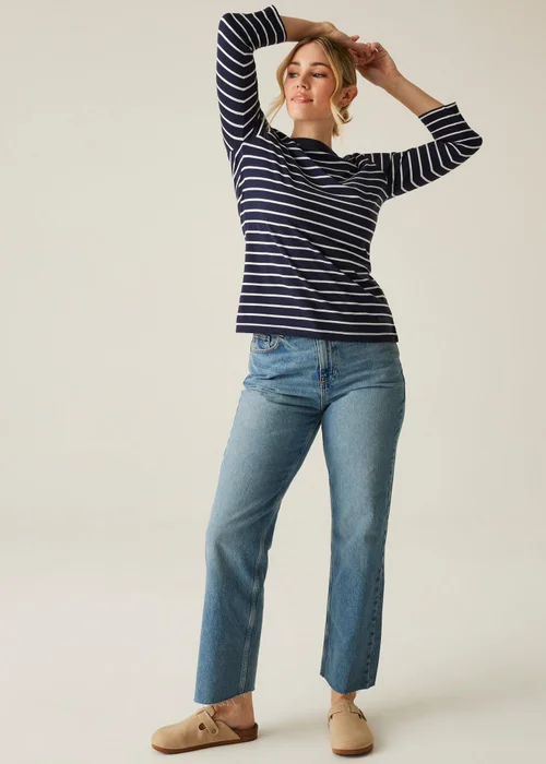 Regatta Navy Stripe Bayletta II Tee - Size 20 Image 3