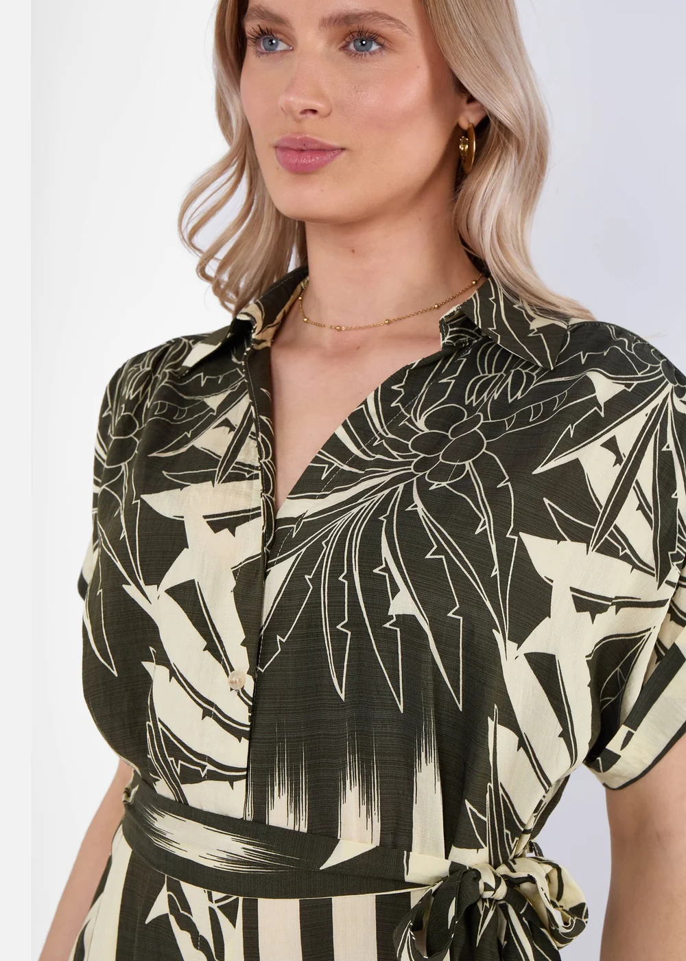 Gini London Khaki Tropical Print Midi Shirt Dress - M/L Image 3