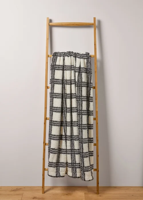 Cream & Black Stripe Teddy Throw Image 1