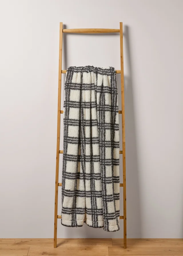 Cream & Black Stripe Teddy Throw