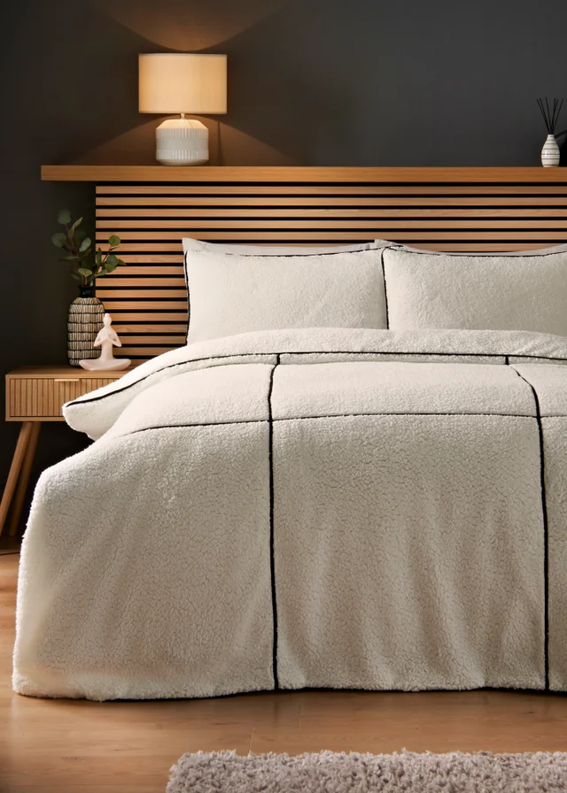 Cream Borg Grid Quilted Duvet Set