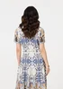 Izabel London Grey Patchwork Print Short Sleeve Midi Dress - 18 Image 3