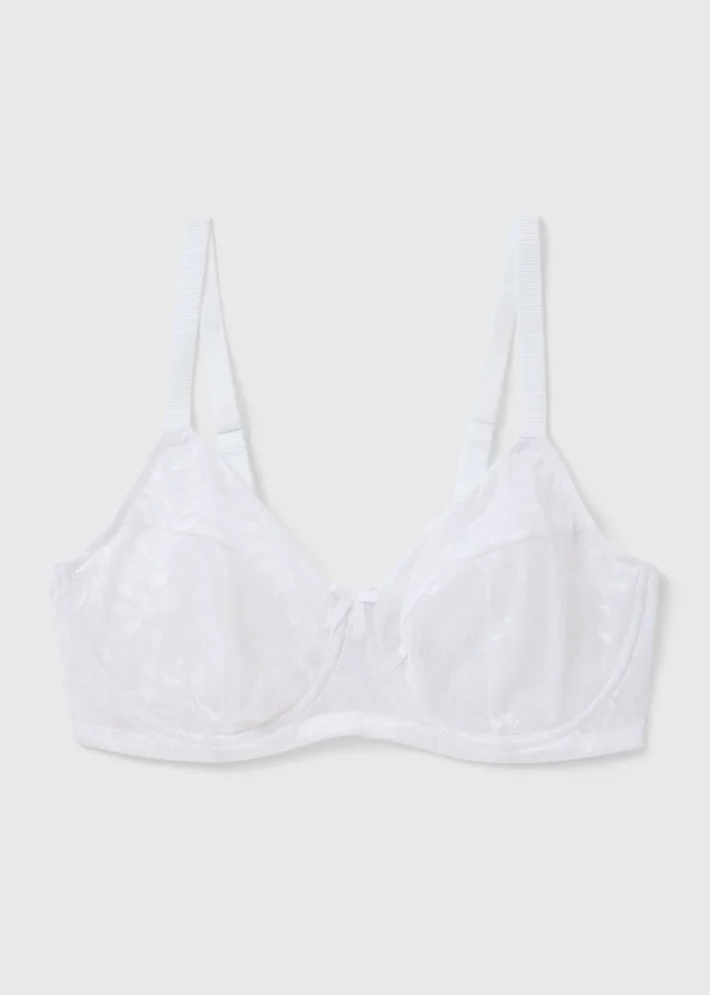 DD+ White Non Padded Lace Bra