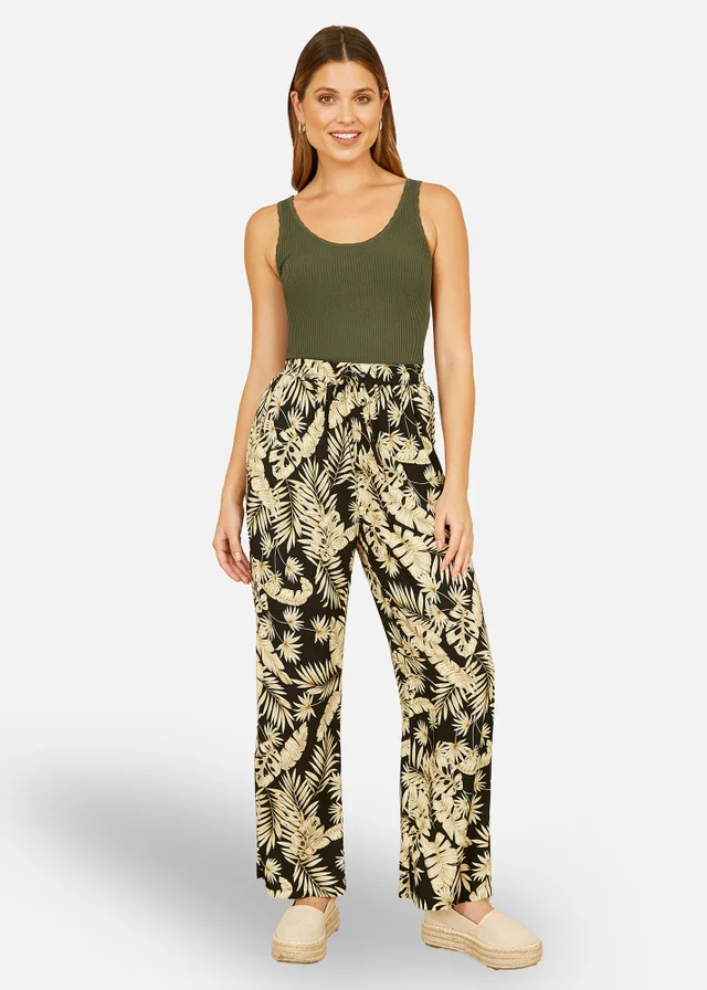 Yumi Green Fine Knit Vest Top