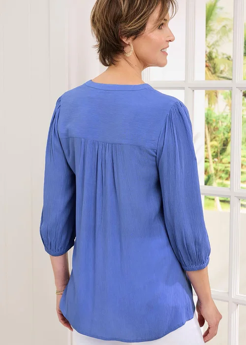 Cotton Traders Midnight Blue 3/4 Sleeve V Neck Crinkle Top - Size 10 Image 2
