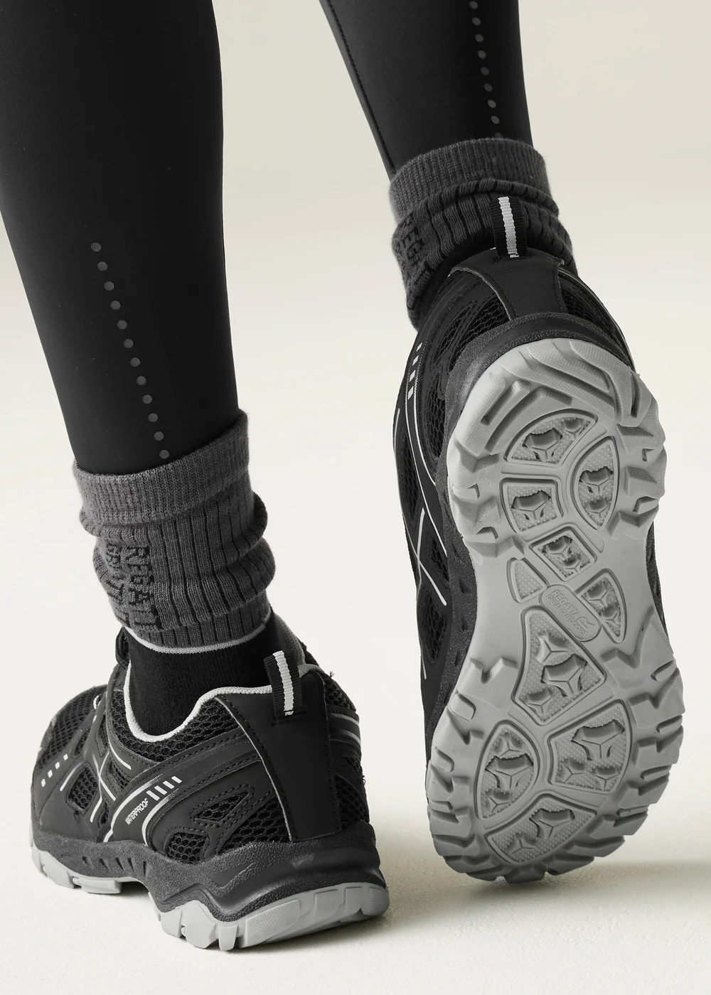 Regatta Black Vendeavour Waterproof with Isotex Technology Shoes - 5 Image 2