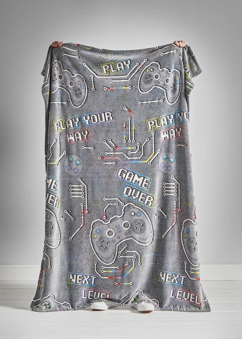 Catherine Lansfield Game Over Glow in the Dark Cosy Fleece Blanket Throw (130x170cm) - One Size Image 2