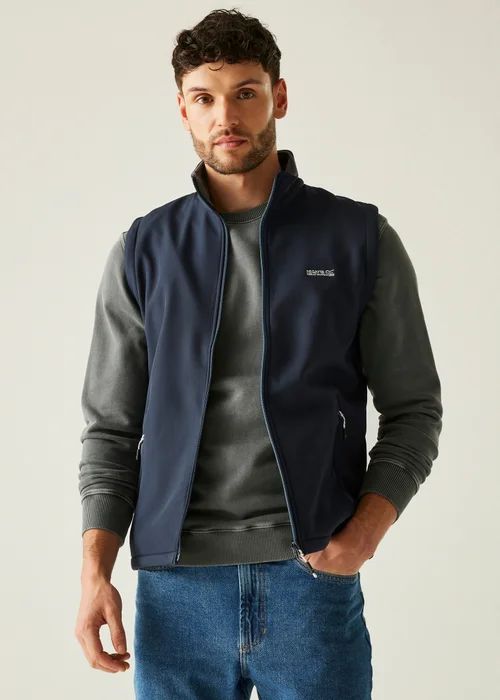 Regatta Navy Bradwell III Water Repellent Softshell Bodywarmer - 3XL Image 1