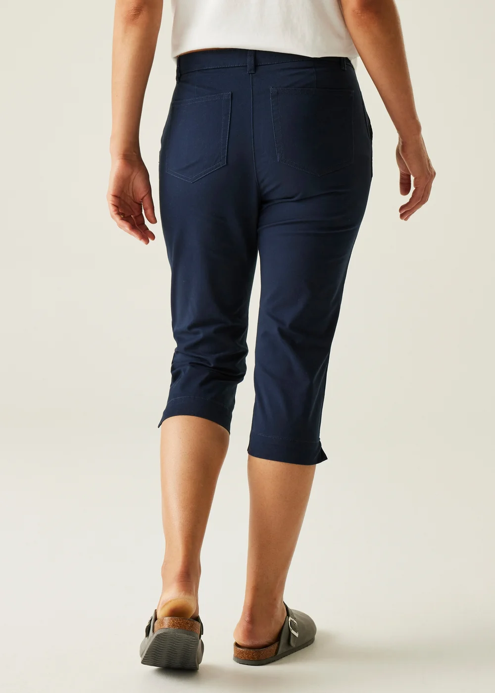 Regatta Navy Bayletta Capri - 20 Image 2