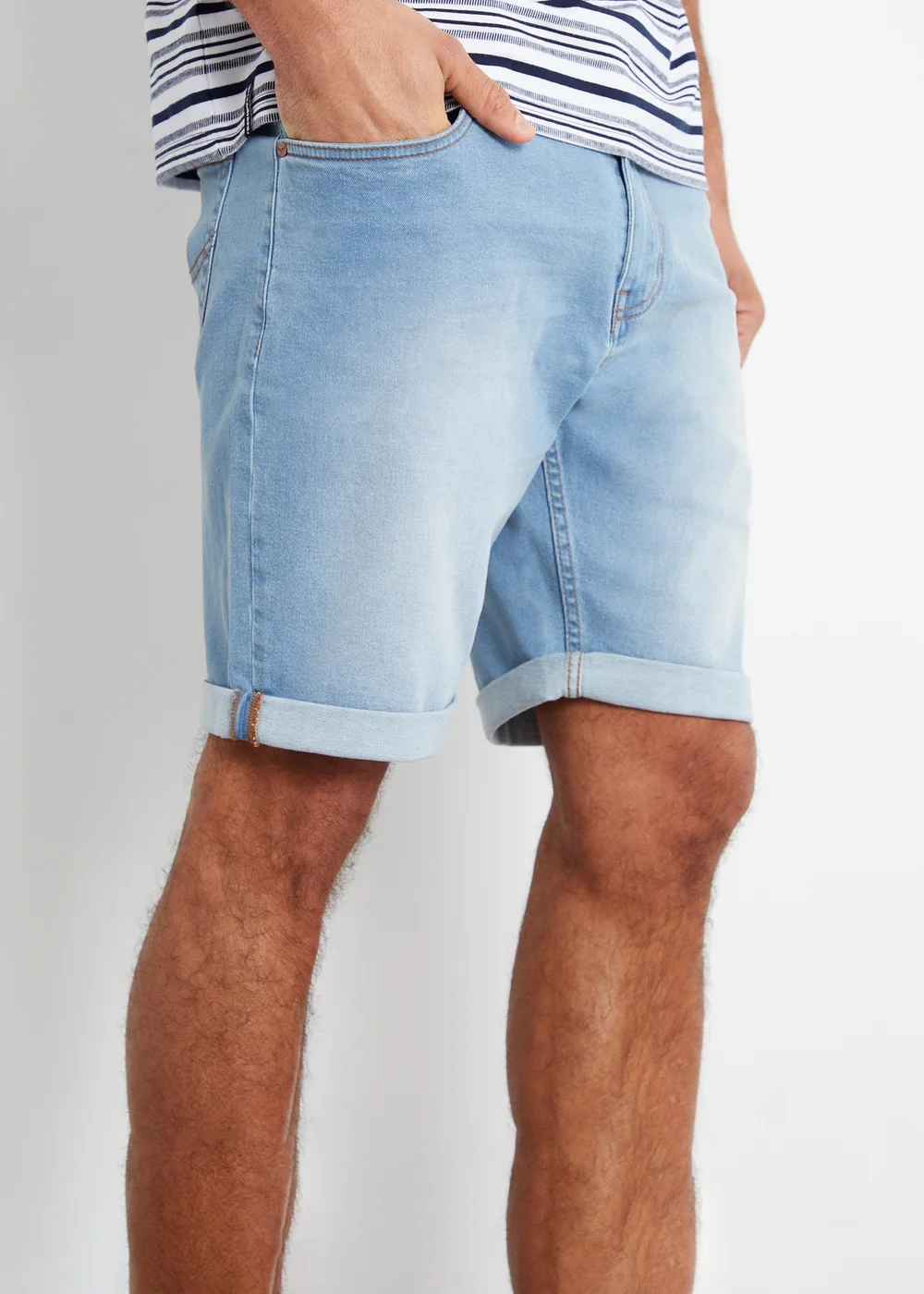 Threadbare Light Blue Edmonton Turn Up Denim Shorts - 36/L32 Image 4