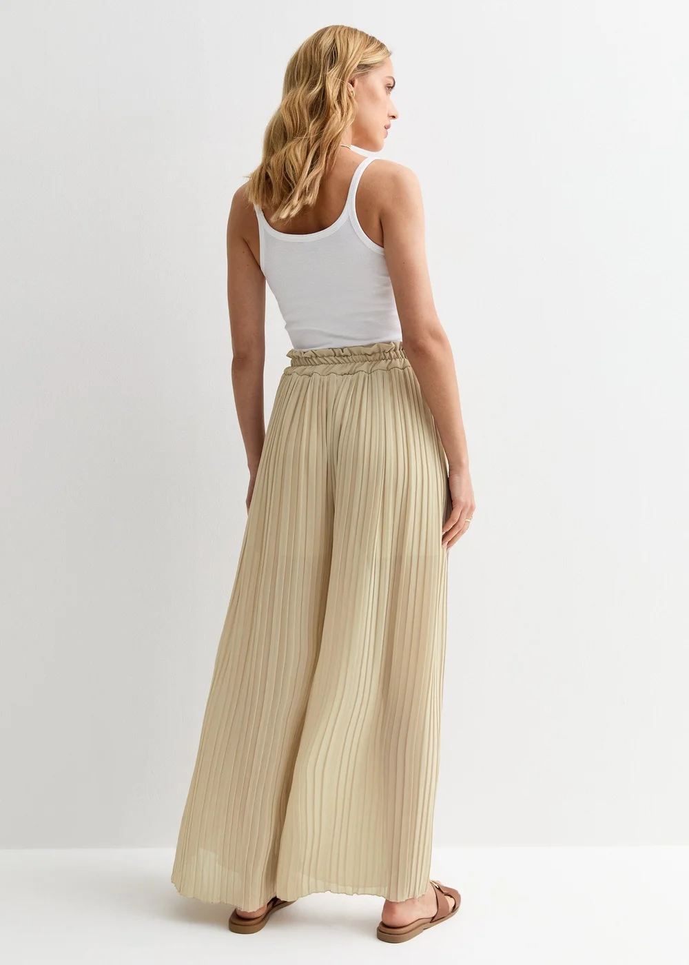 Gini London Beige Elasticated Waist Plisse Wide Led Trouser - S/M Image 2