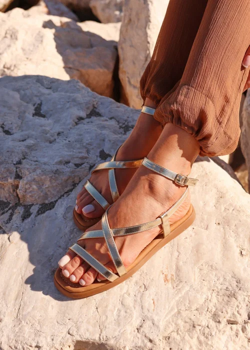 Linzi Valor Gold Faux Leather Strappy Flat Sandals - Size 3 Image 1