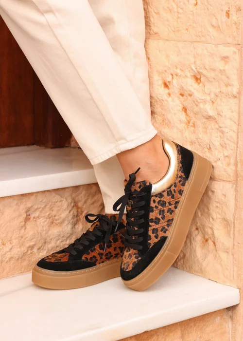 Linzi Nyra Leopard Print Lace Up Flatform Trainers - Size 6 Image 1