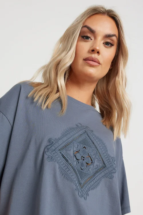 Yours Curve Grey Embroidered Boho Diamond Oversized T-Shirt - Size 26-28 Image 4