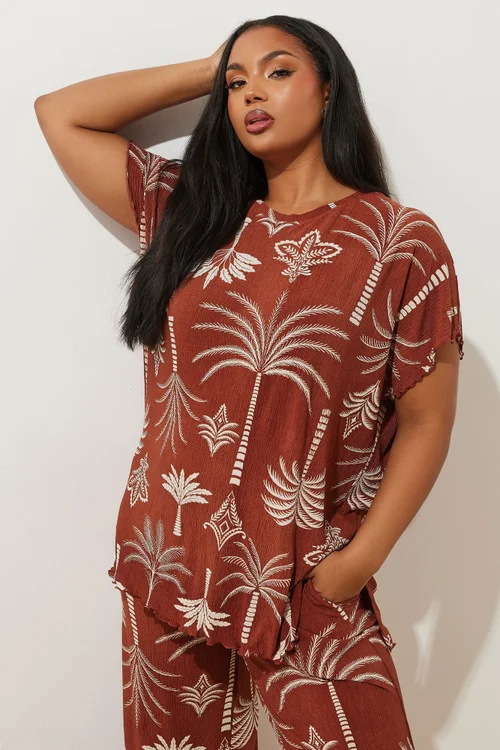 Yours Curve Brown Palm Print Plisse Top - Size 14 Image 3