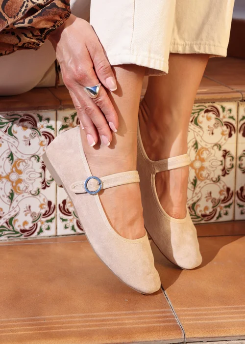 Linzi Graceful Nude Faux Suede Ballet Pumps - Size 5 Image 1