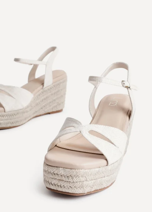 Linzi Sian Wide Fit Nude Canvas Linked Design Wedges - Size 5 Image 4