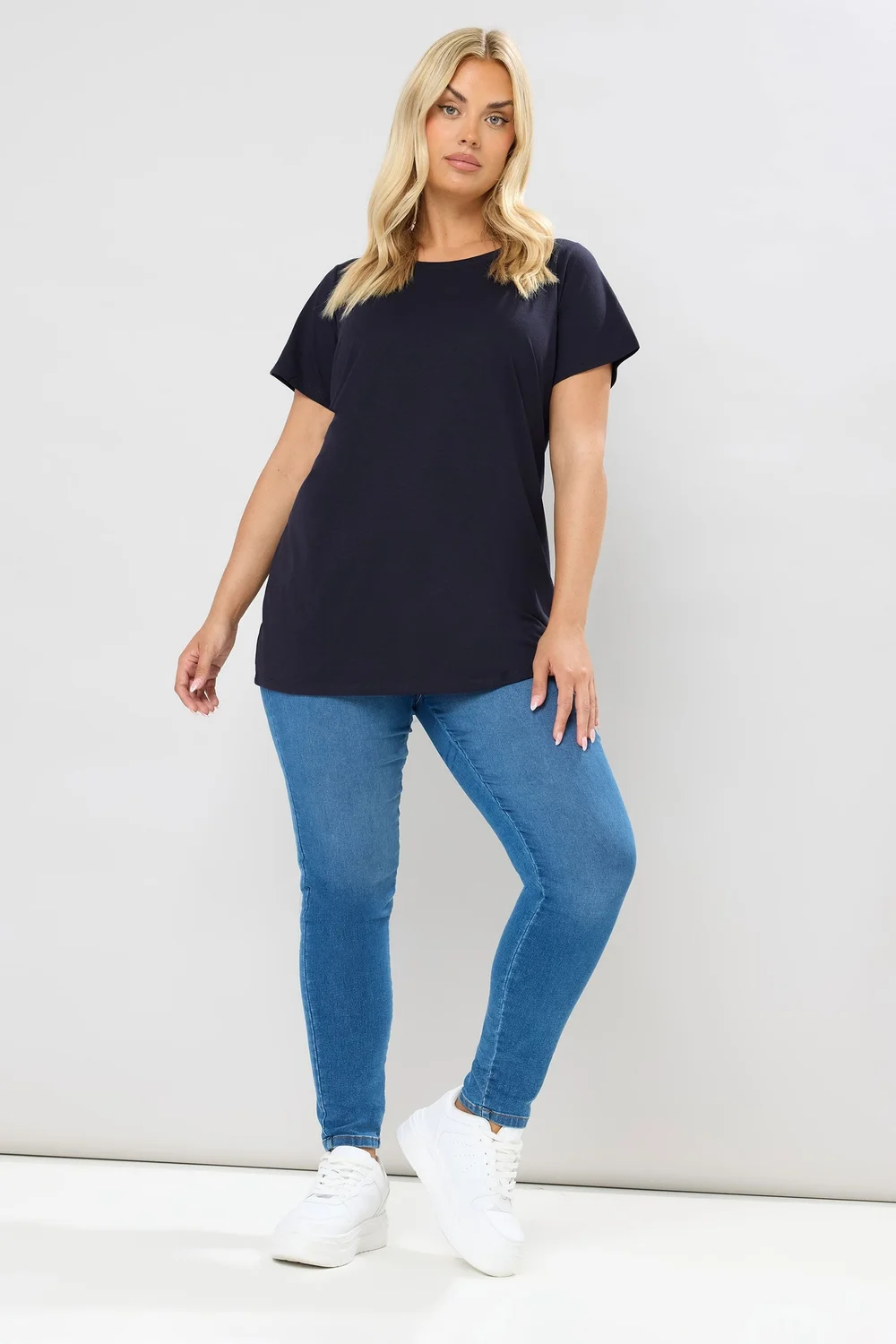 Yours 3 Pack Curve Navy Blue & Black Core T Shirts - 26-28 Image 4
