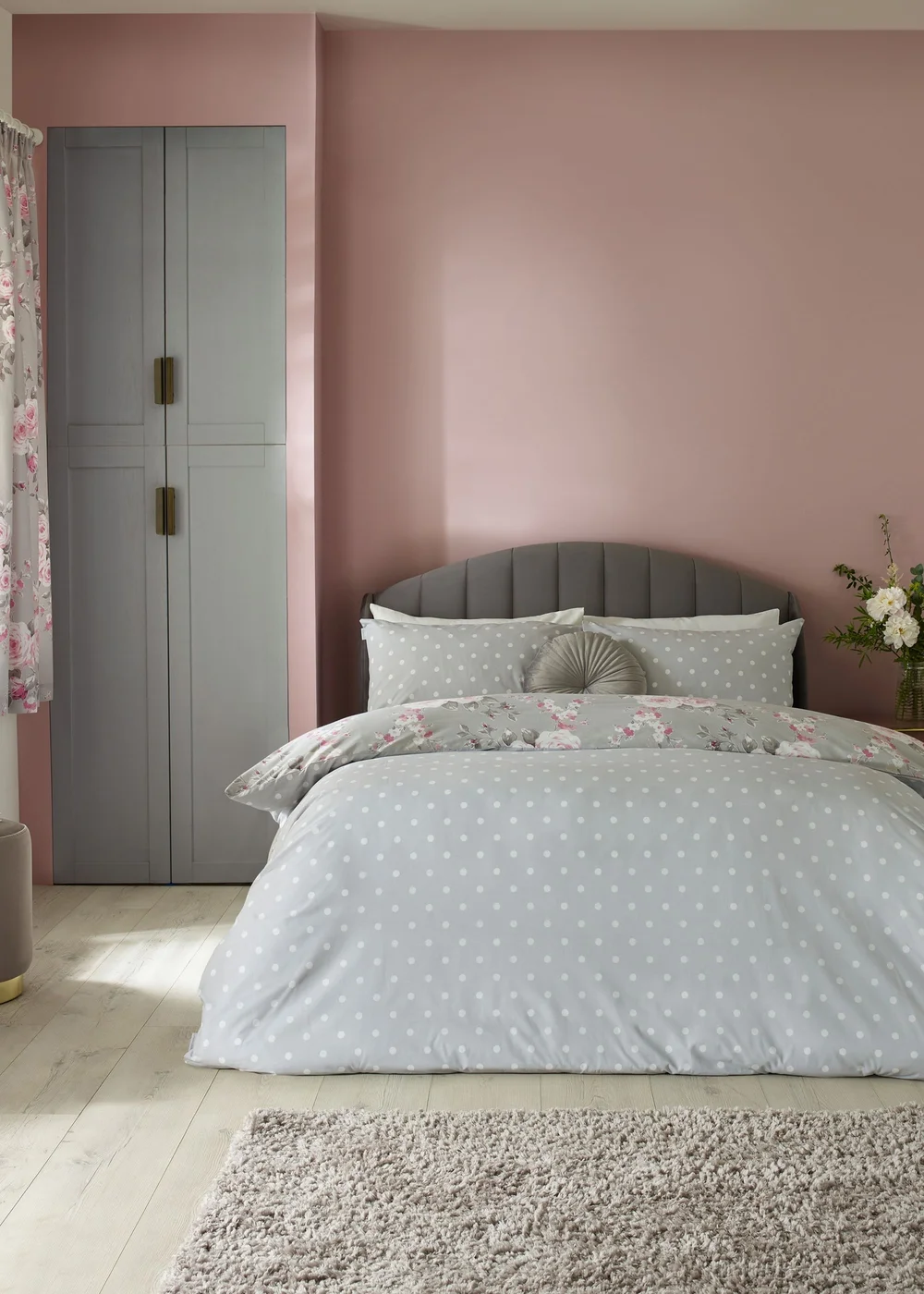 Catherine Lansfield Canterbury Floral Reversible Duvet Cover Set Grey - Single Image 2