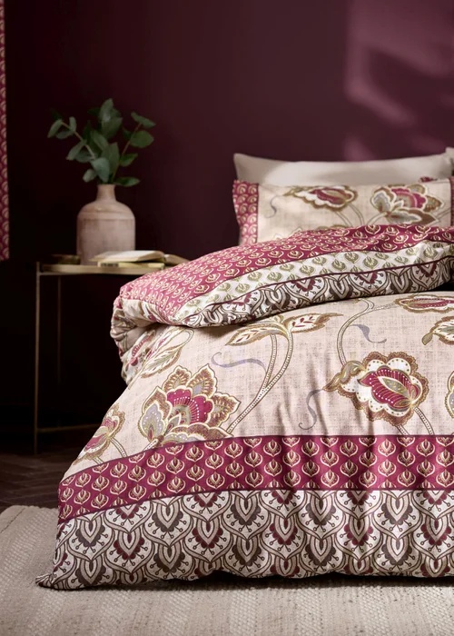Catherine Lansfield Kashmir PaiKingsley Floral Reversible Duvet Cover Set Natural - Double Image 4