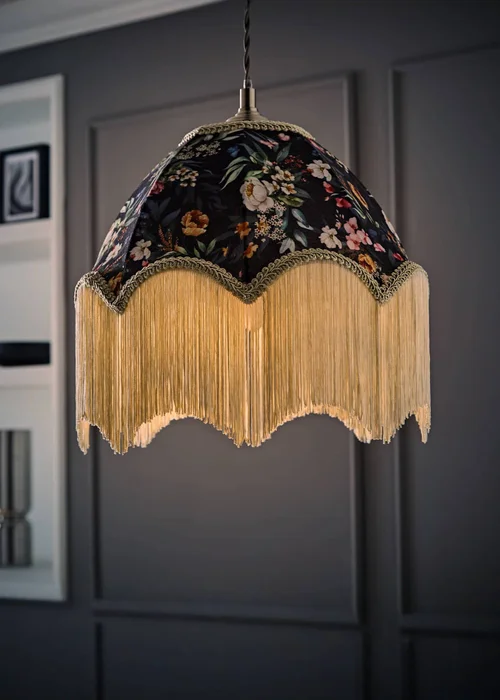 ValueLights Peony Scalloped Floral Fabric Classic Lamp Shade with Cream Tassels - One Size Image 3
