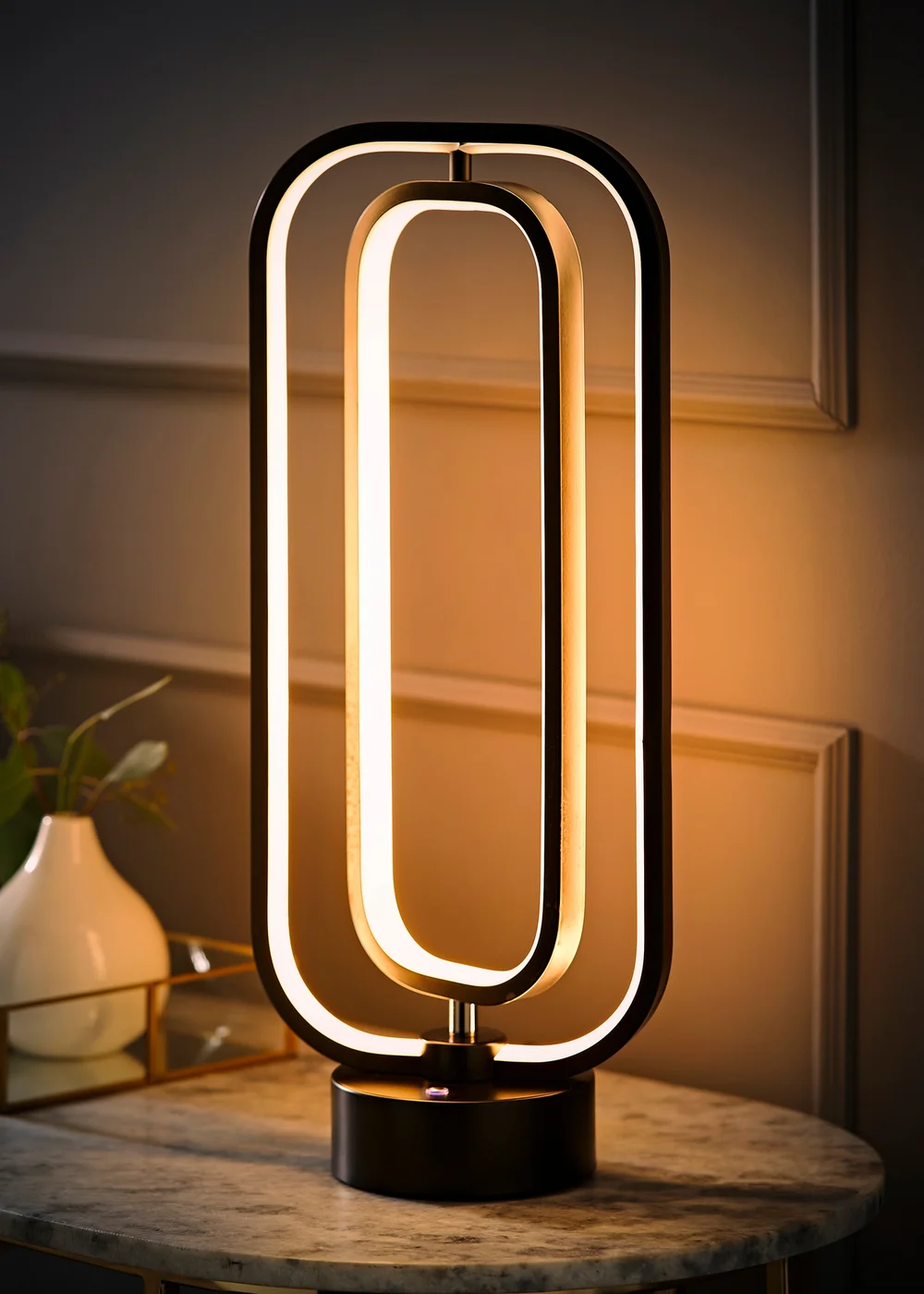 ValueLights Infinity Matte Black LED Table Lamp - One Size Image 2
