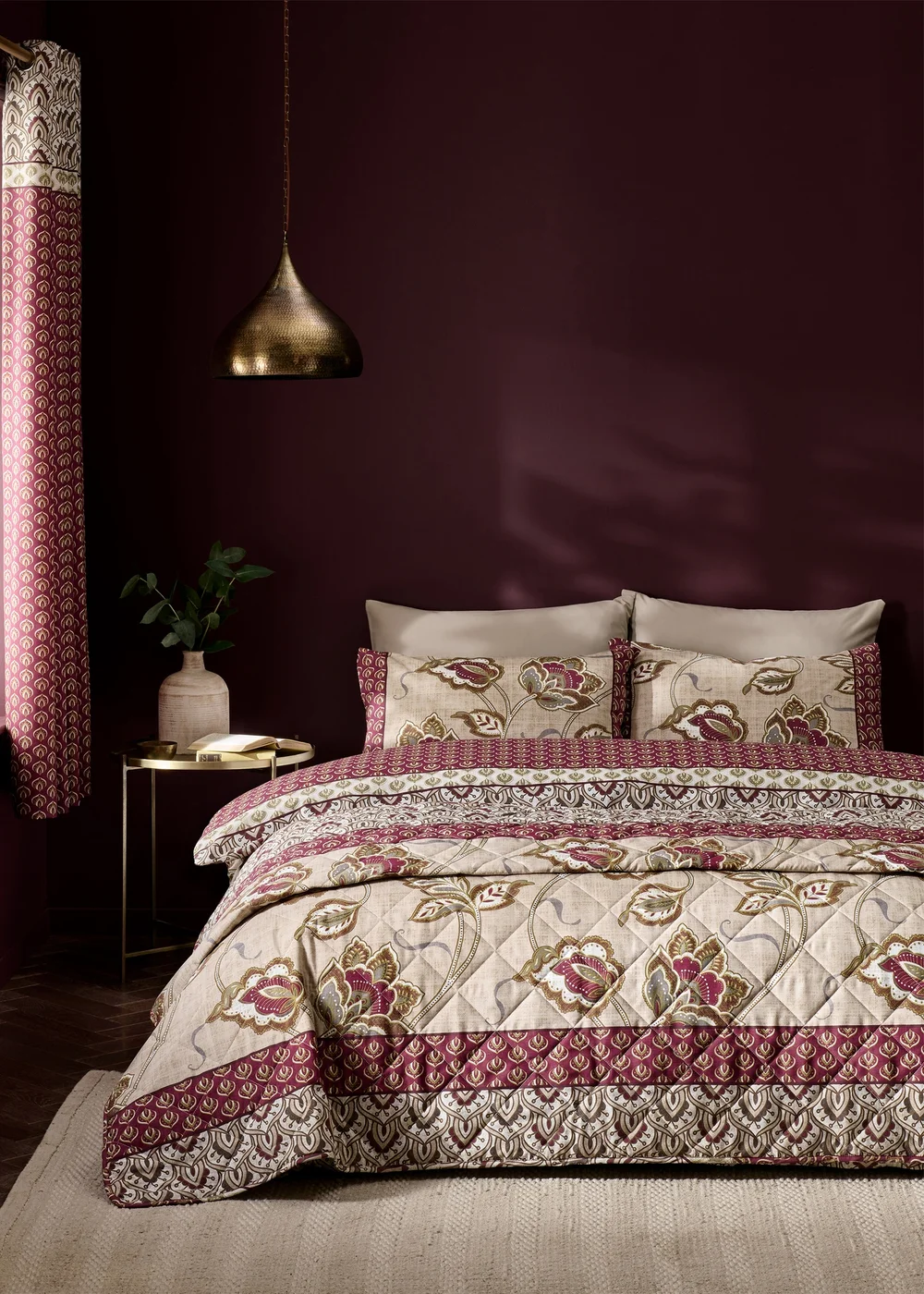 Catherine Lansfield Natural Kashmir Paisley Floral Reversible Quilted Bedspread - One Size Image 3