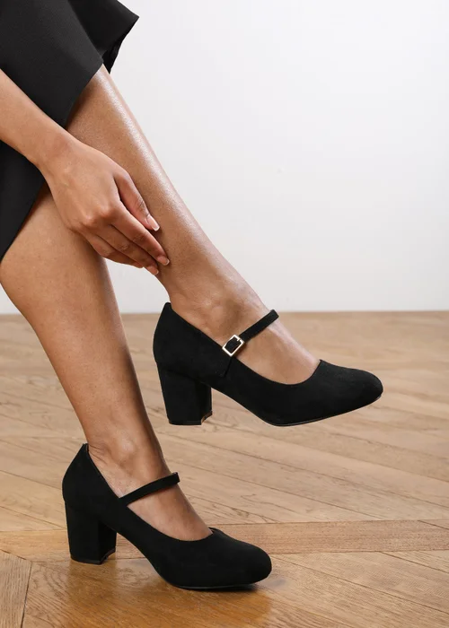 Where's That From Black Suede Effie Block Heel Pumps - Size 3 Image 1