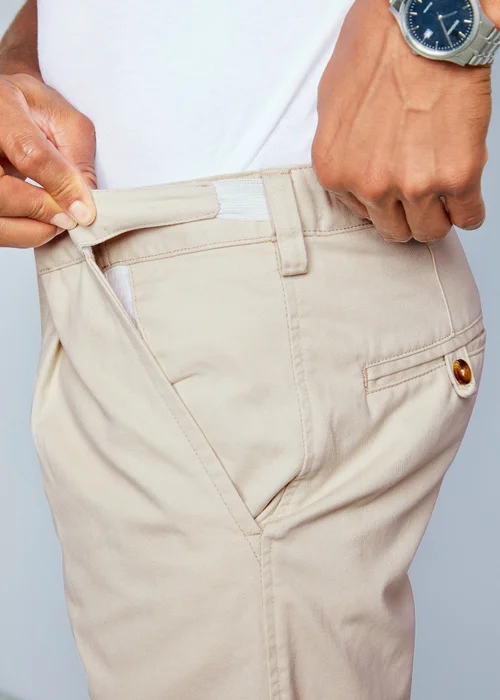 Cotton Traders Warm Cream Pleat Front Ultimate Chino Shorts - 44 W Image 4