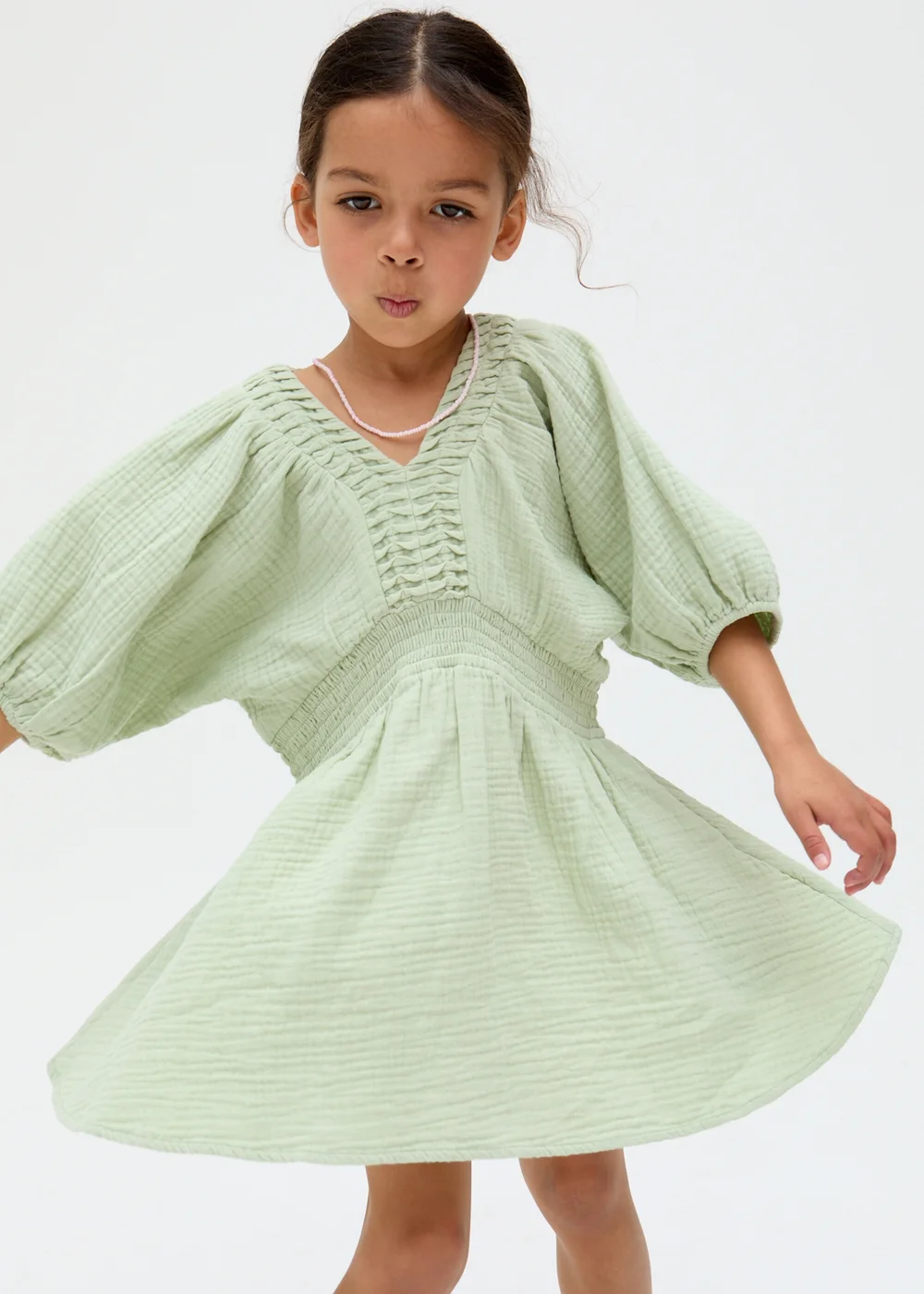 Raffya Kids Green Soipoi Ruched V-neck Dress (3-9 Years) - 3 Yrs Image 1
