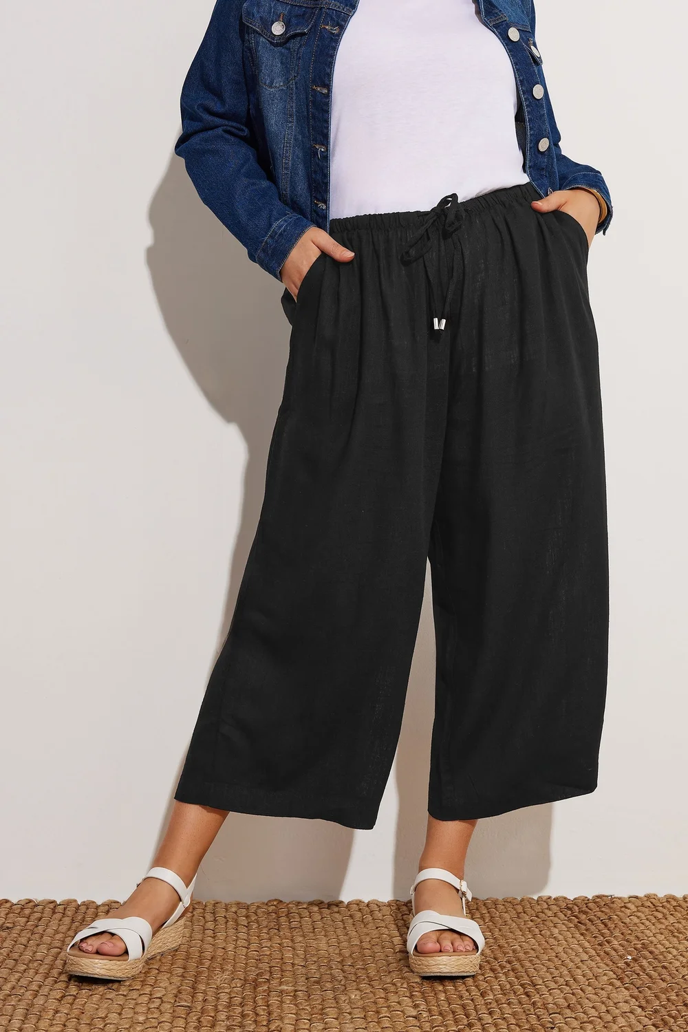 Yours Curve Black Wide Leg Ankle Grazer Linen Trousers - 16 Image 1