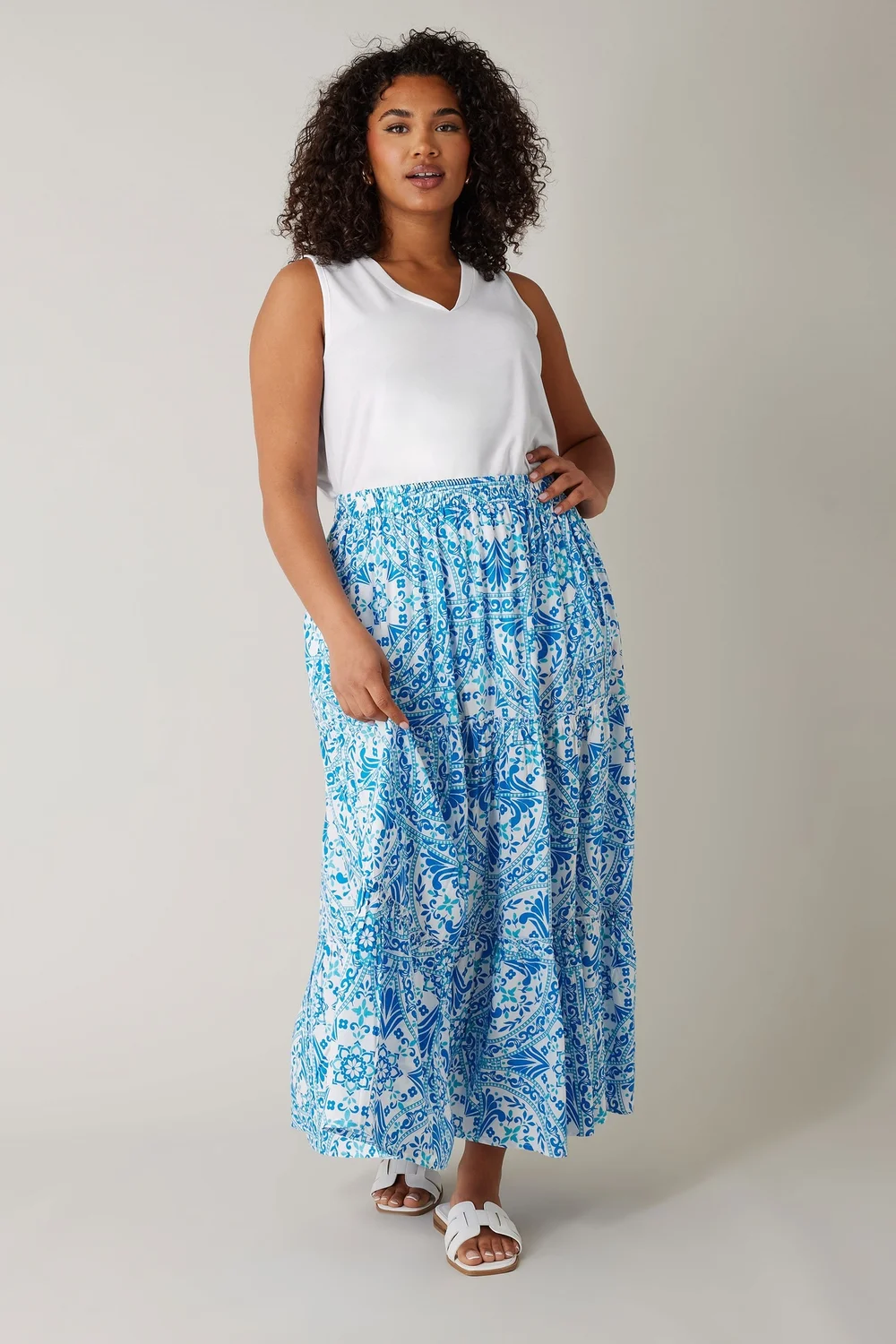 Evans Curve White Modal Rich Vest Top - Size 16 Image 2