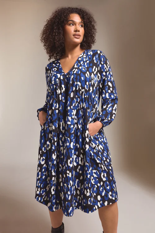 Evans Curve Blue Animal Print Jersey Crepe Dress - 16 Image 1