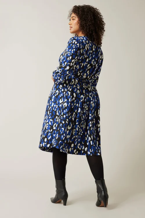 Evans Curve Blue Animal Print Jersey Crepe Dress - 16 Image 4