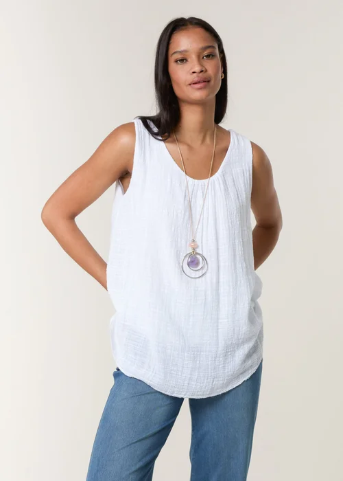 Blue Vanilla White Necklace Sleeveless Top - One Size Image 3