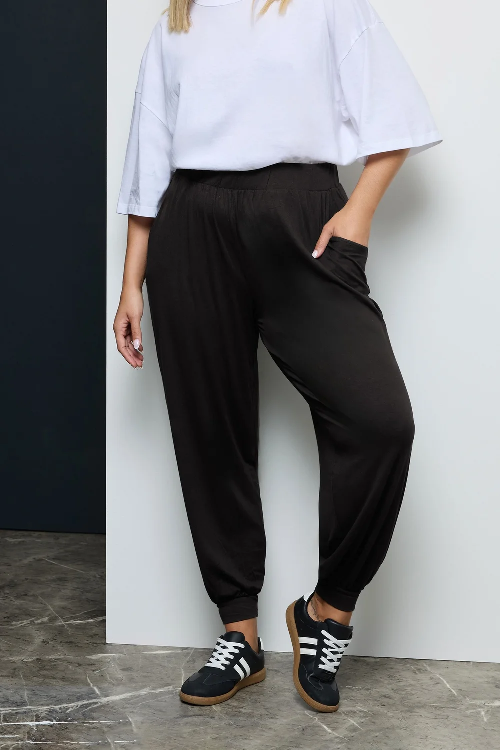 Yours Curve Black Cuffed Harem Joggers - 26-28/L28 Image 1