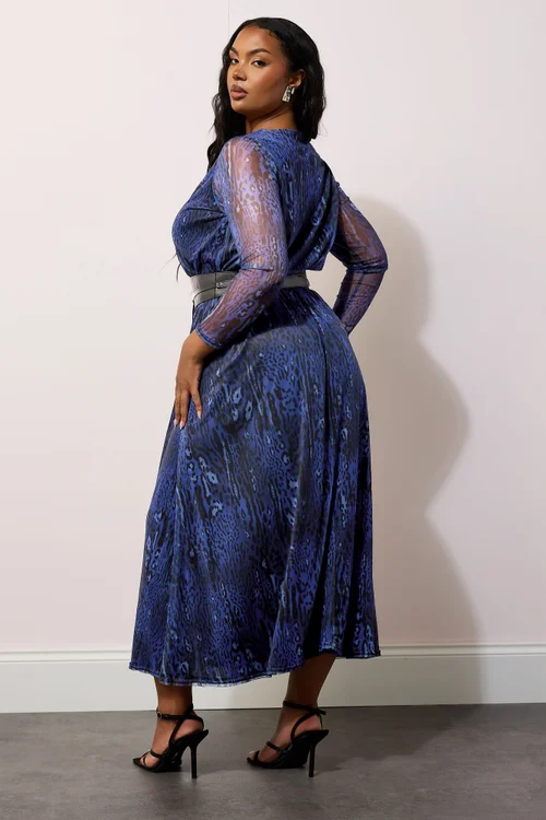 Yours London Curve Blue Animal Print Mesh Maxi Dress With Belt - 26-28 Image 3