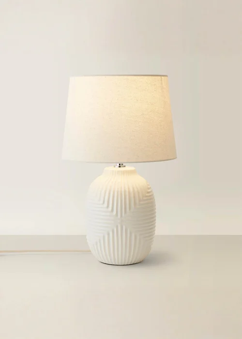 ValueLights Harrison White Ribbed Medium Table Lamp - One Size Image 3