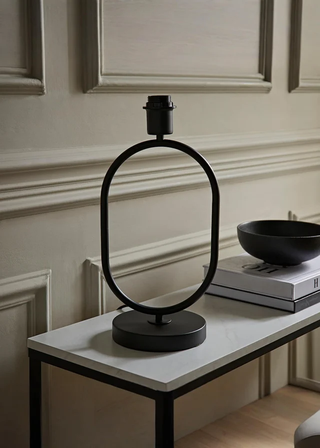 ValueLights Antonia Matte Black Metal Oval Stem Table Lamp Base
