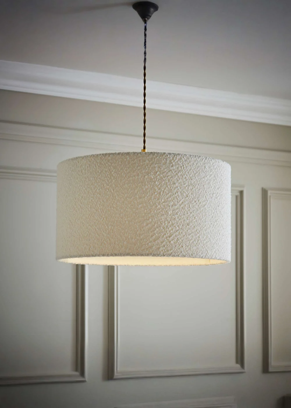 ValueLights Reni XL 45cm Cream Boucle Easy Fit Lampshade - One Size Image 1