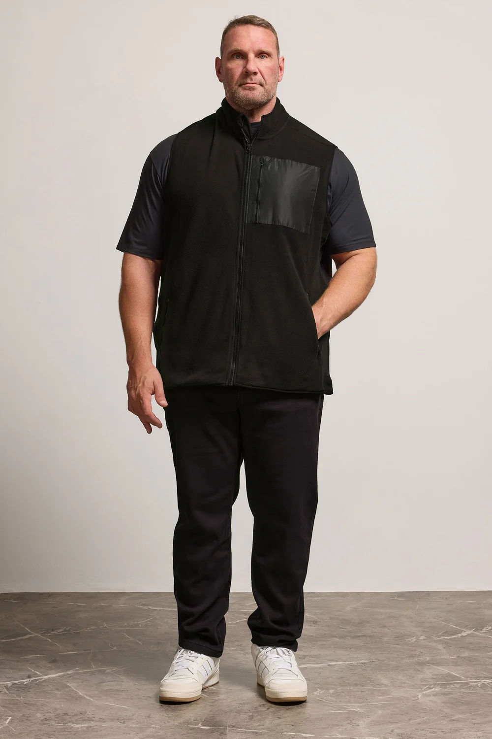 BadRhino Black Fleece Pocket Gilet - L Image 2