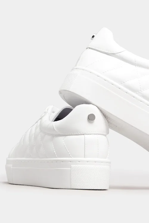 Yours White Quilted Design Trainers In Wide E Fit - 8 Extra Wide Image 4